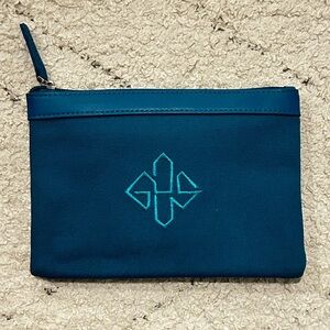 🌟FREE with purchase🌟 ETTINGER London ANA All Nippon Airways makeup amenity bag